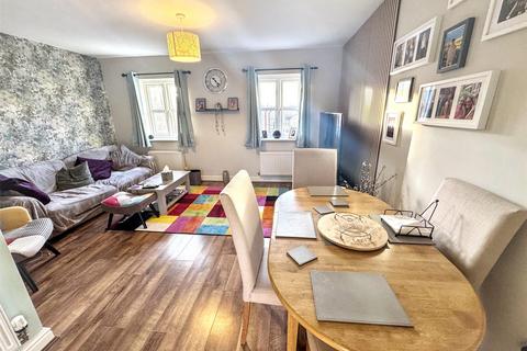 3 bedroom terraced house for sale, Rossiter Close, Melton Mowbray, Leicestershire