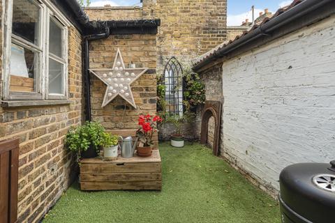 undefined, Trinity Grove London SE10