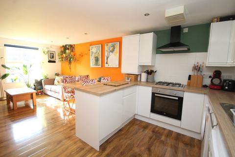 2 bedroom flat for sale, Suffolk Road, Bournemouth, BH2
