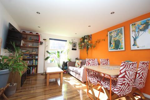 2 bedroom flat for sale, Suffolk Road, Bournemouth, BH2