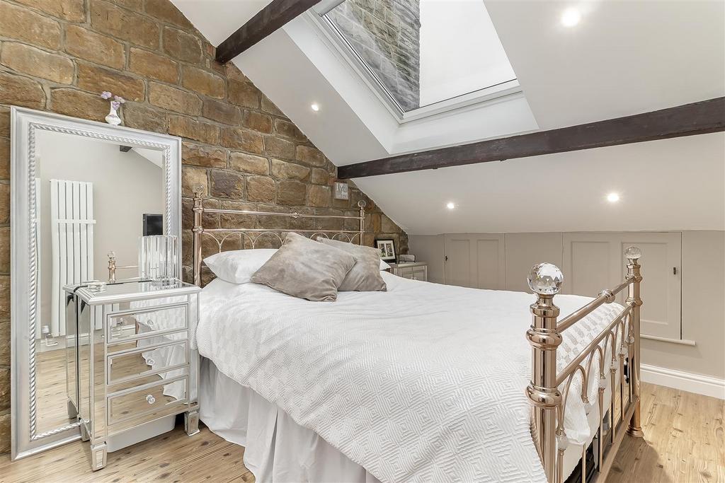 Bedroom 1 - A.jpg