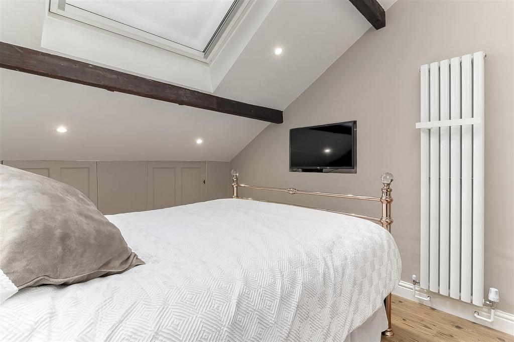 Bedroom 1 - B.jpg