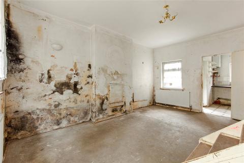 2 bedroom terraced house for sale, Grove Park Road, London, N15