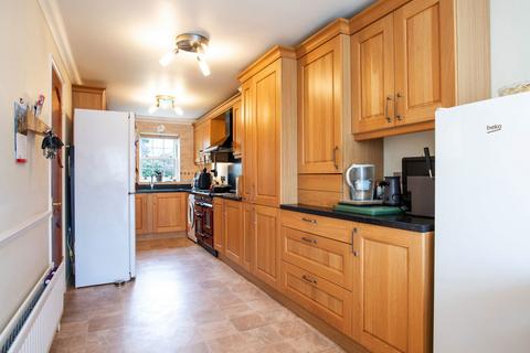 4 bedroom detached house for sale, Merryfields, Rochester ME2