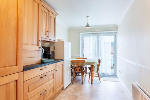 4 bedroom detached house for sale, Merryfields, Rochester ME2