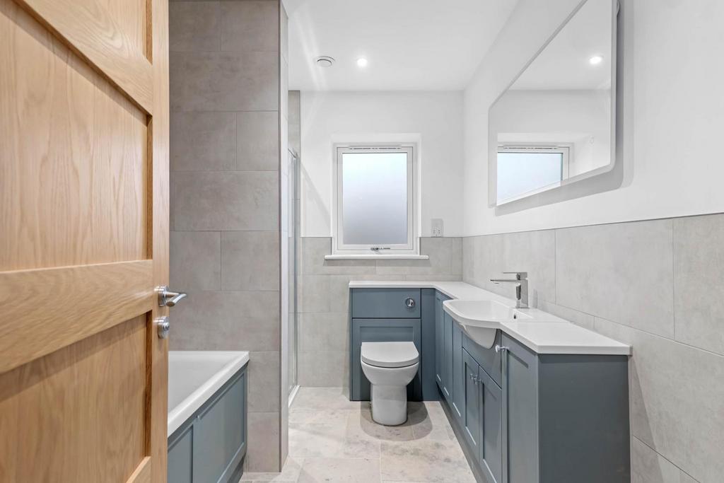 Family bathroom