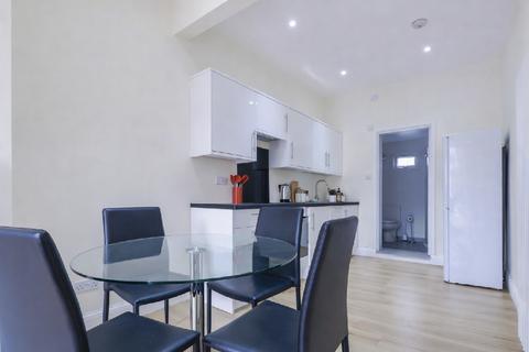 1 bedroom apartment for sale, Holloway Road, London