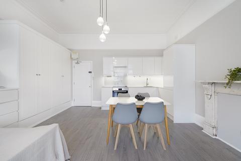 Studio to rent,  Pembridge Square, London W2