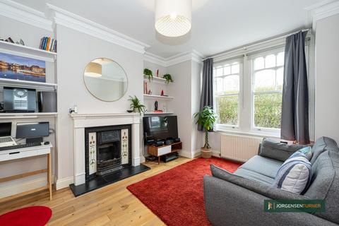 2 bedroom flat for sale, Collingbourne Road, Shepherds Bush, W12