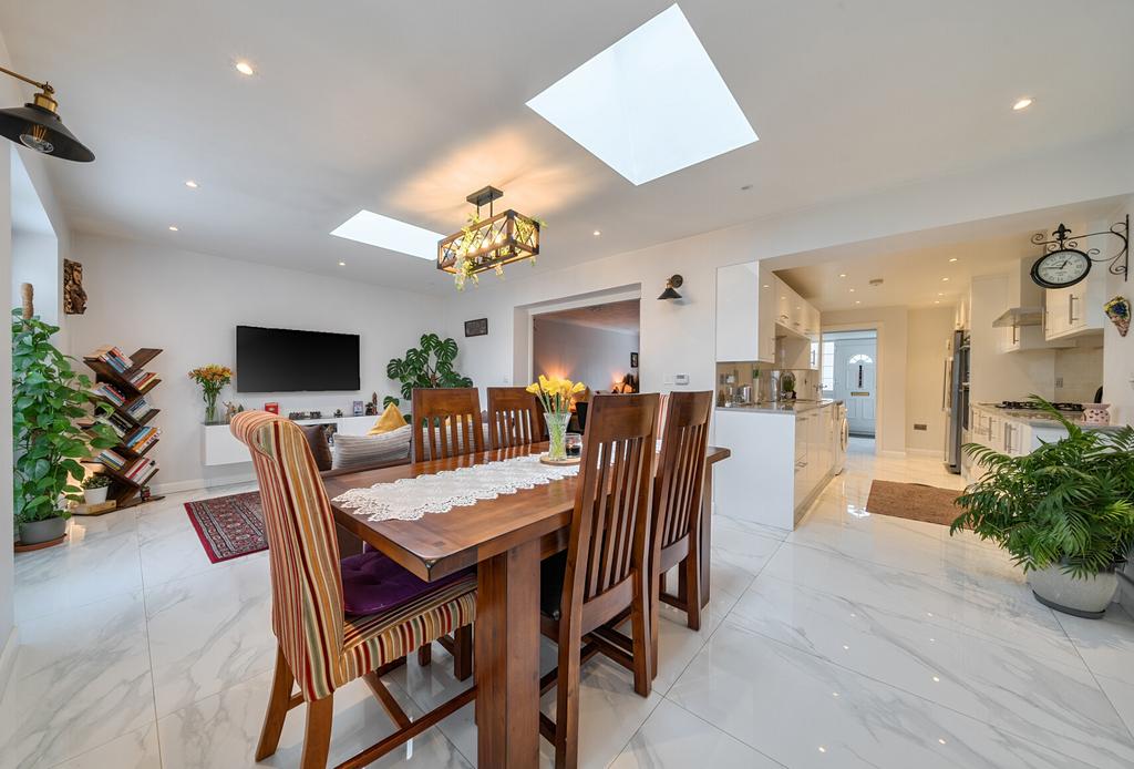 1416589-12-6995de...