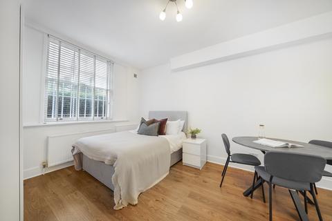 Studio to rent,  Pembridge Square, London W2