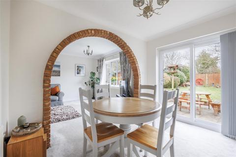 3 bedroom detached bungalow for sale, New Road, Great Yarmouth NR31