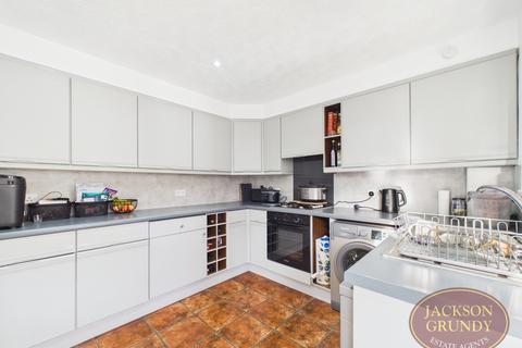 undefined, Bowthorpe Close, Langlands, NN3 3EJ