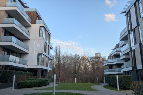 undefined, Quebec Way, London SE16