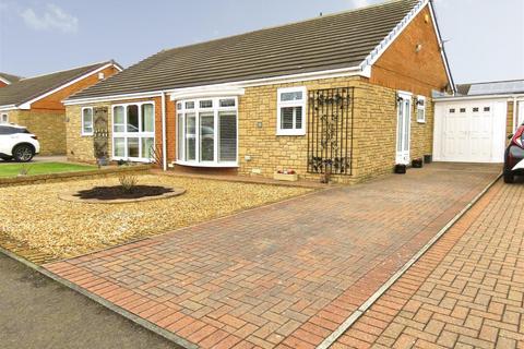2 bedroom semi-detached bungalow for sale, Heron Close, Ashington