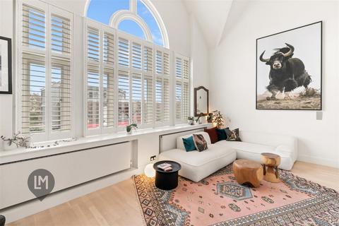 3 bedroom flat for sale, Wimbledon Park Road, London