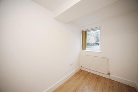undefined, Brook Street, Luton