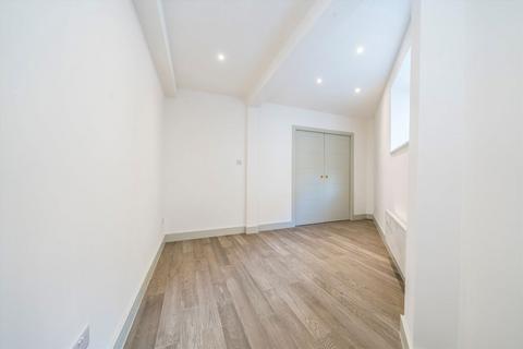 undefined, Norbury Crescent, London