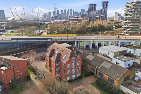 1 bedroom apartment for sale, Victoria Dock Road, London E16