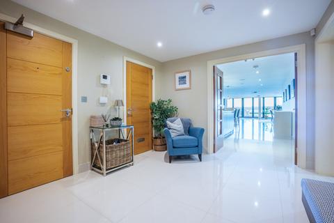 3 bedroom apartment for sale, Sandbanks Road, Lilliput, Poole, Dorset, BH14