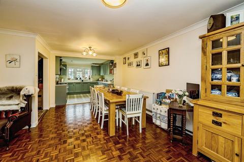 undefined, Chalgrove End, Stoke Mandeville, Aylesbury