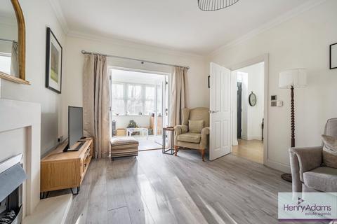 2 bedroom terraced house for sale, Merritts Meadow, Petersfield, GU31