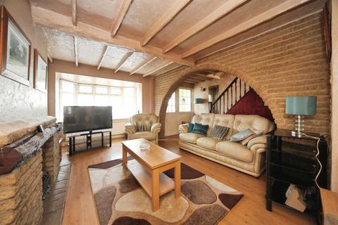 undefined, Torquay Drive, Luton