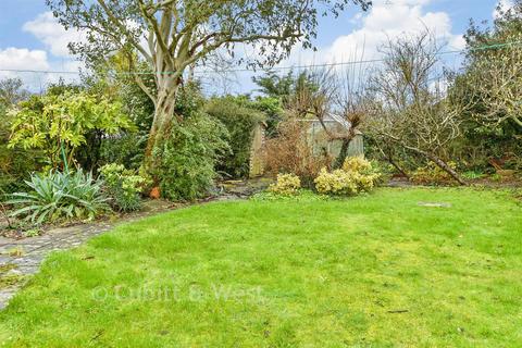 4 bedroom chalet for sale, Larkfield Way, Brighton, East Sussex