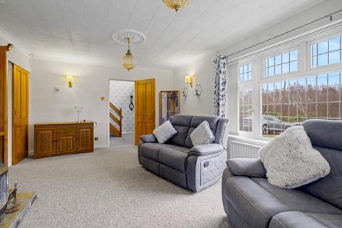 3 bedroom detached house for sale, Ashby Road, Moira