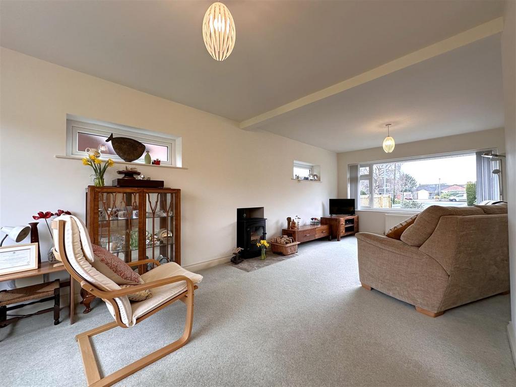 Generous Living Room 125