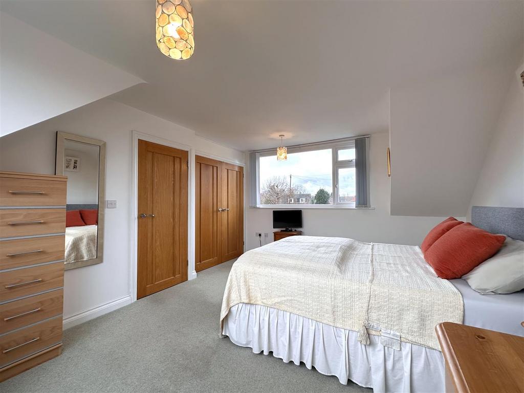 Bedroom One With Fitted Wardrobes 998