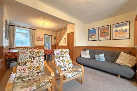 4 bedroom terraced house for sale, Chapel Street, Filey