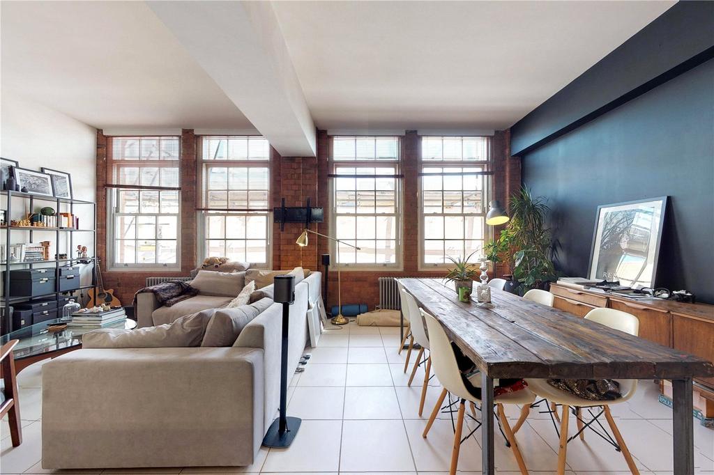 Kitchen/Reception