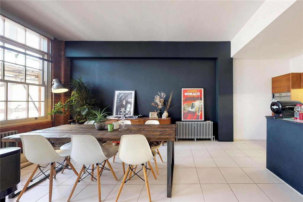 Kitchen/Reception