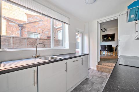 undefined, Elgar Road, Reading, RG2
