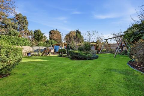 3 bedroom detached bungalow for sale, Watford Road, St. Albans