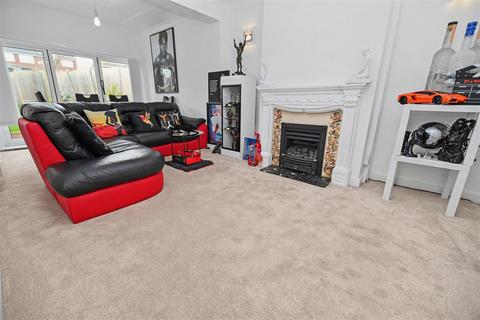 2 bedroom semi-detached bungalow for sale, Stanley Road, Benfleet SS7