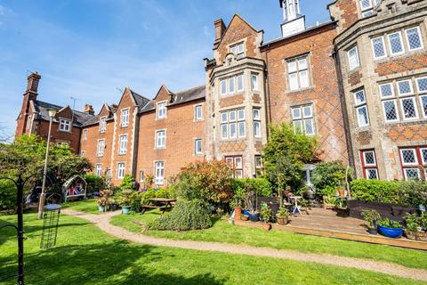 undefined, Buckingham Court, Dunmow,
