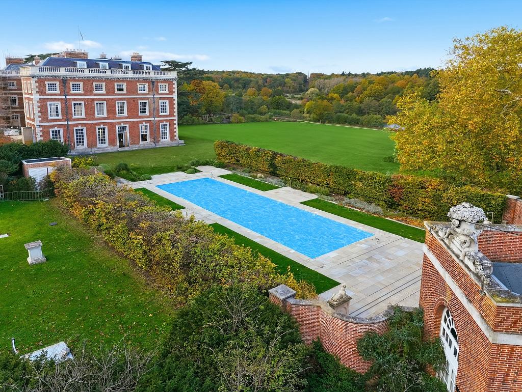 Swimming pool area, swimming pool