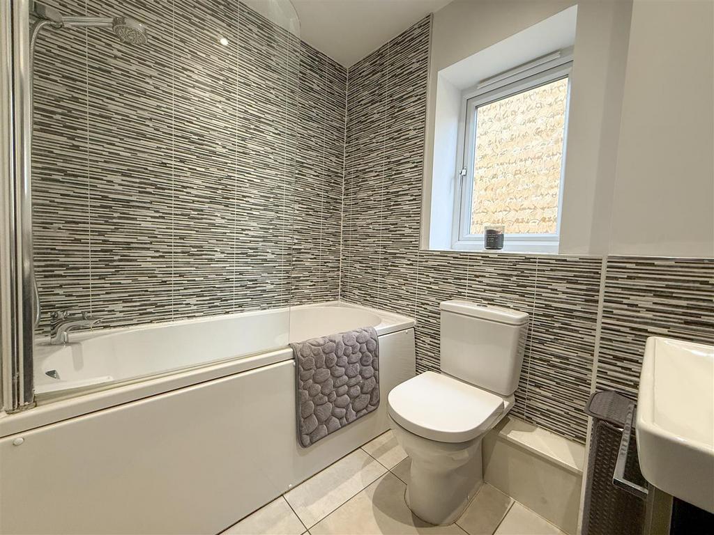 Family bathroom