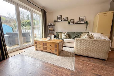 2 bedroom semi-detached house for sale, Samuel Fox Avenue, Deepcar, S36