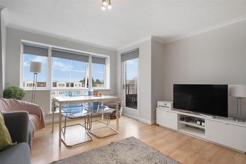 2 bedroom block of apartments for sale, Etchingham Park Road, London