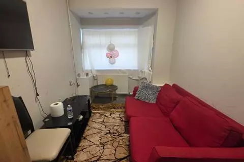 3 bedroom terraced house for sale - Photo 4