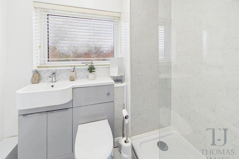 undefined, The Glen, Clifton, Nottingham