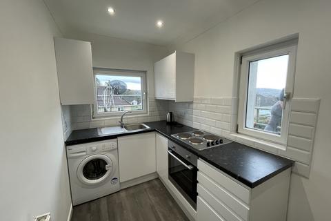 undefined, Heol Catwg, Neath