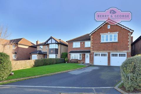 5 bedroom detached house for sale, Gwynant, Old Colwyn LL29