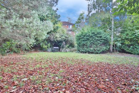 undefined, Springbank Crescent, Leeds