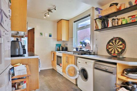 undefined, Springbank Crescent, Leeds