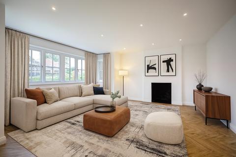 4 bedroom detached house for sale, Roundwell Park, Bearsted, Maidstone
