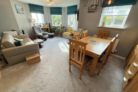 2 bedroom apartment for sale, Dunstable, Bedfordshire LU5